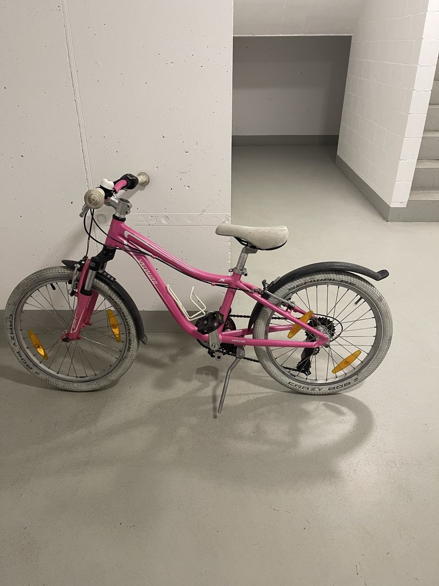 Specialized Biciclette: Velo 20 Zoll SPECIALIZED Mädchen – Usato da Grenchen venduto da mersinli 2