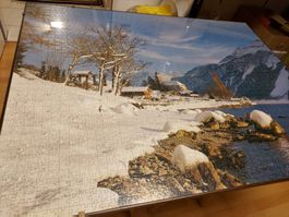 WUNDERSCHÖNE PUZZLE BILD UNBEK. DORF AM SEE HOLZRAHMEN+GLAS