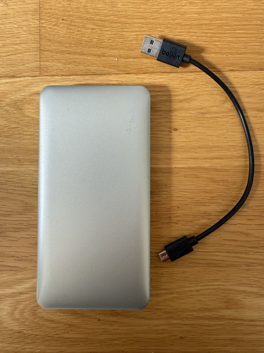 Belkin Ladegeräte: Powerbank von Belkin – Gebraucht aus Bern von Paramagurunathan