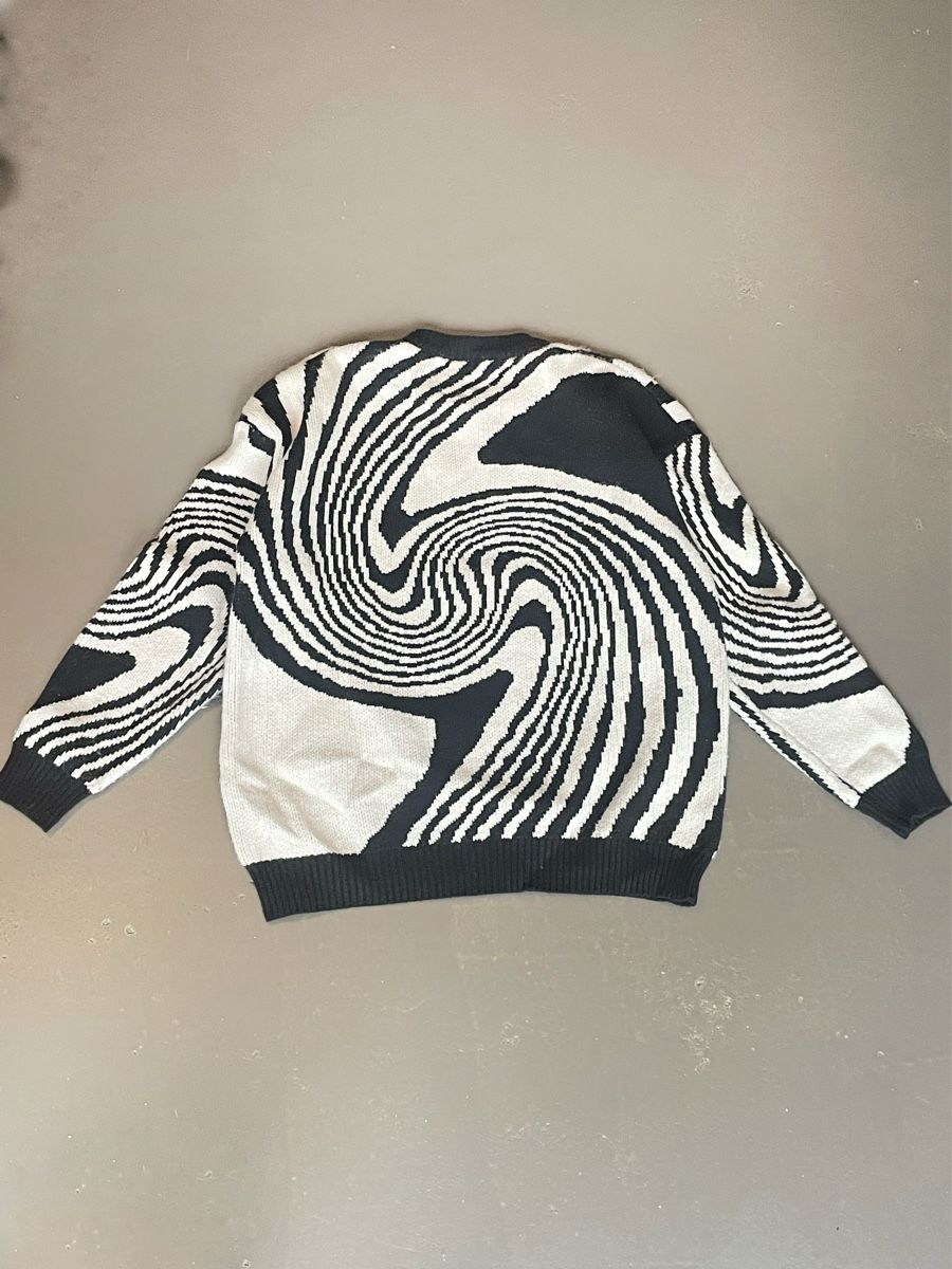 Maglioni & Felpe: Adam Freak Pullover Black and White Size L – Usato da Beinwil am See venduto da piscino 1