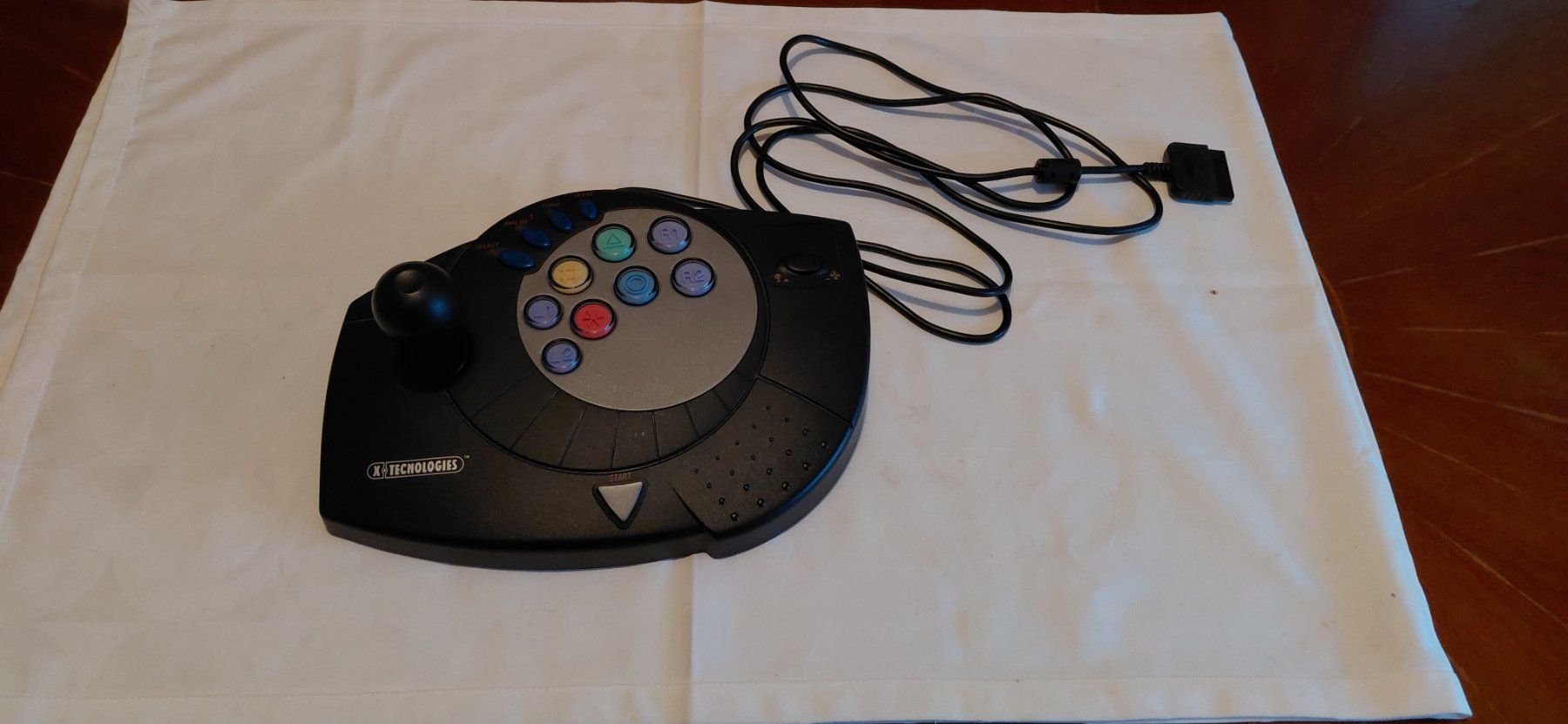 Controller: X Technologies Arcade Controller PS1/PS2 – Usato da Gretzenbach venduto da Uli1980