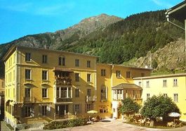 ZERNEZ Werbung Hotel Baer und Post