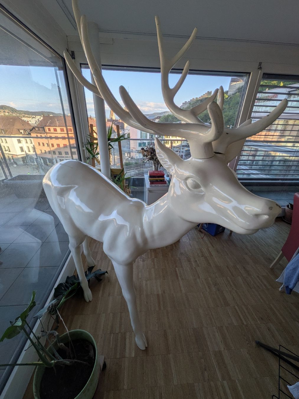 Sculture & Statue: White Deer statue Large Size Decorative Object Used – Usato da Baden venduto da fed_9xjj 2