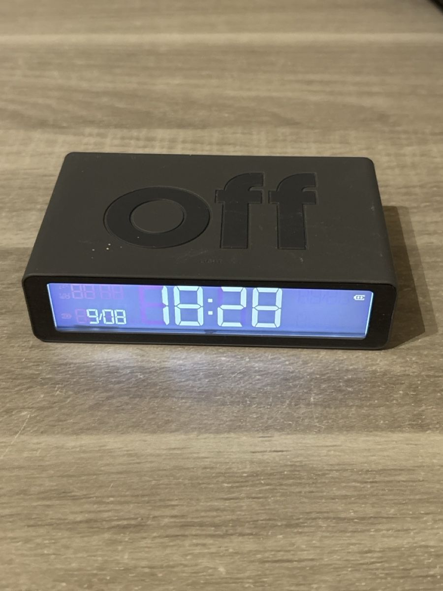 Lexon Wecker: Radio réveil Lexon Flip Classic  – Gebraucht aus Chêne-Bourg von iva_6fxv 1