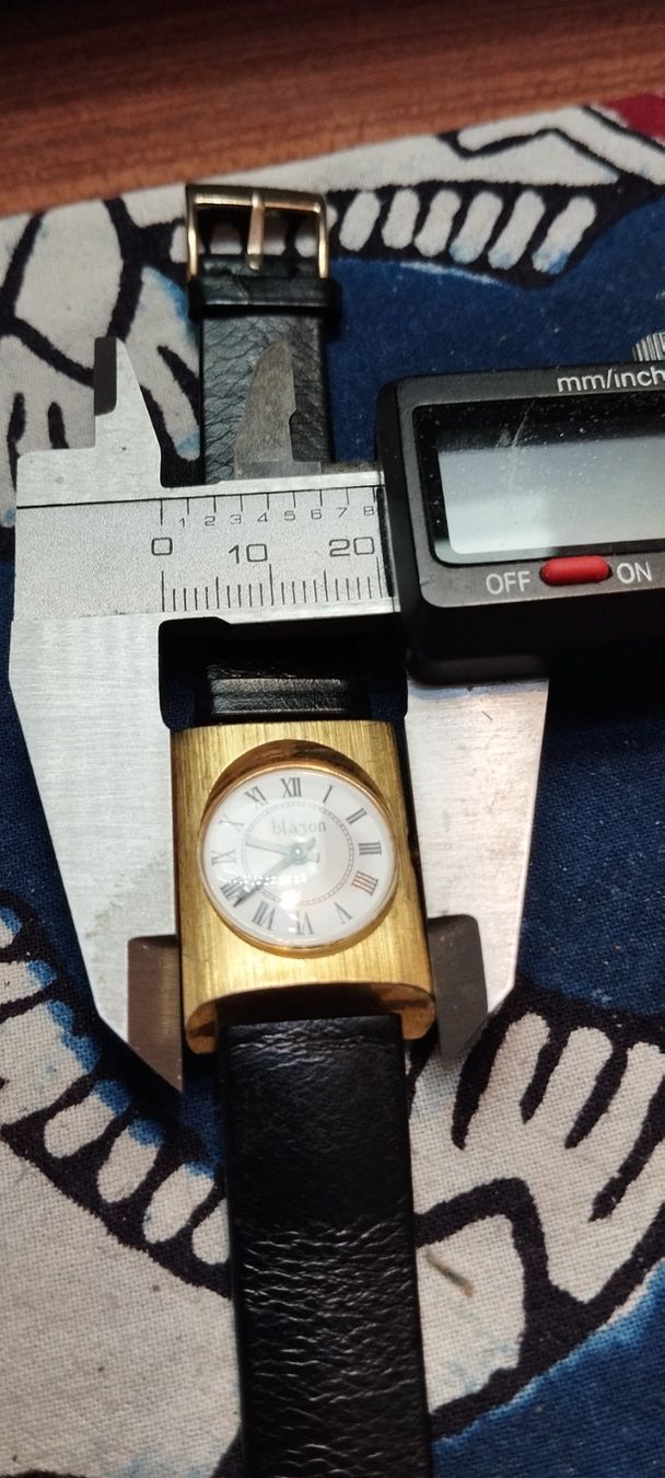 Orologi: Montre blazon – Usato da La Chaux-de-Fonds venduto da jac_9llg 8