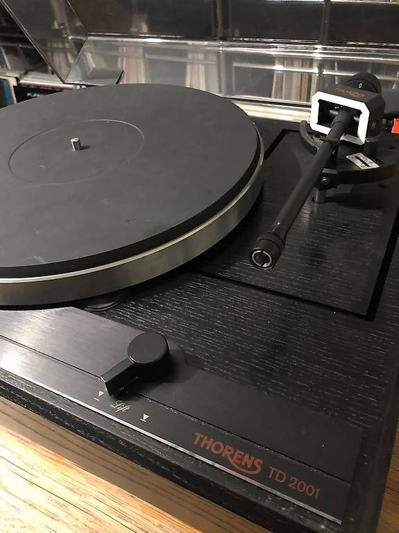 Thorens Giradischi: Thorens TD 2001 Plattenspieler – Usato da zürich venduto da Reelec 1