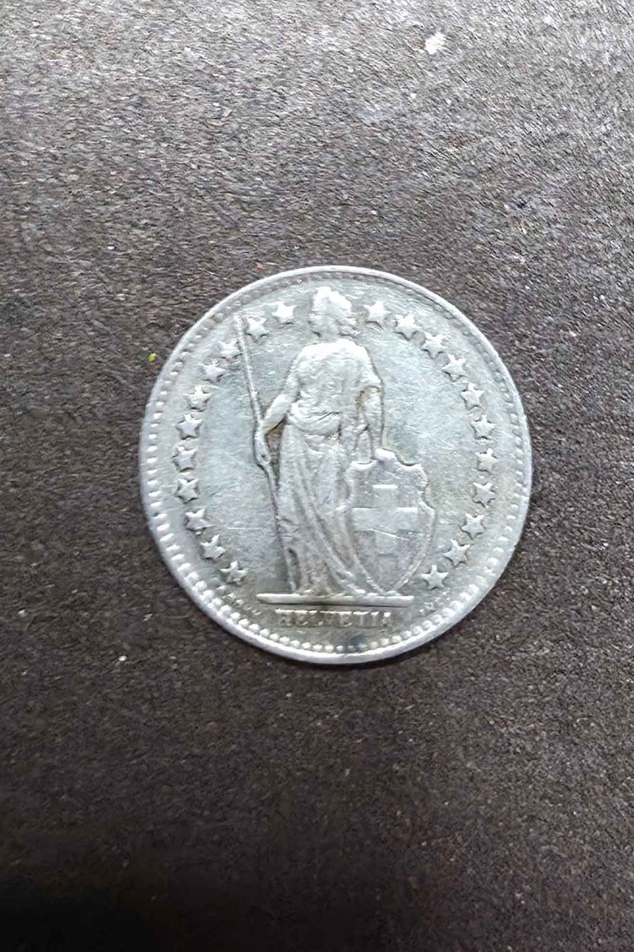 Tutti le monete: Silbermünze 1/2 Franken 1946 – Usato da Filzbach venduto da Cschufi 1