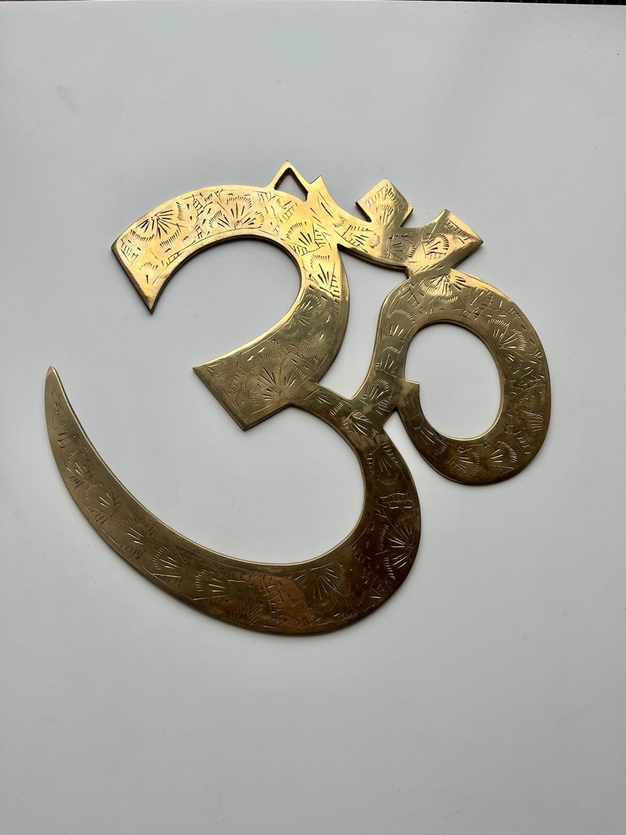 Tutte le decorazioni: Om Symbol Wandschmuck – Usato da Bern venduto da Economic-spider