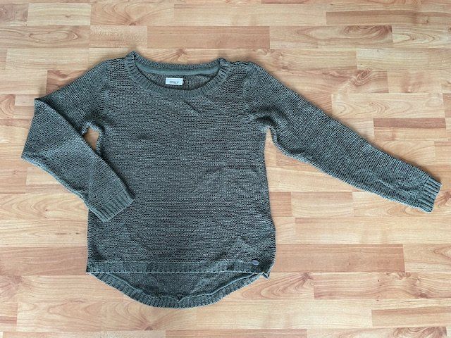 Only Pulls & Sweat-shirts: Pullover oliv, Marke Only, Grösse S – D'occasion à Niederweningen par sho_mb8y