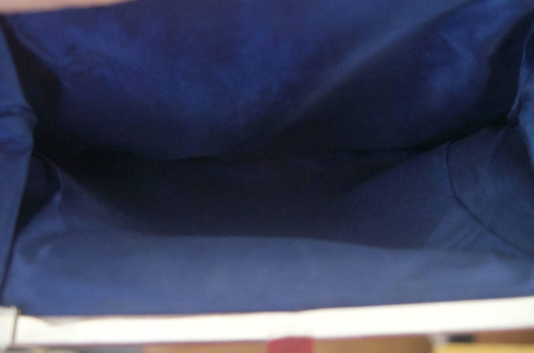 Borse da donna: Joli petit sac à main des année 60-70 – Usato da Brügg BE venduto da traindenuit 2