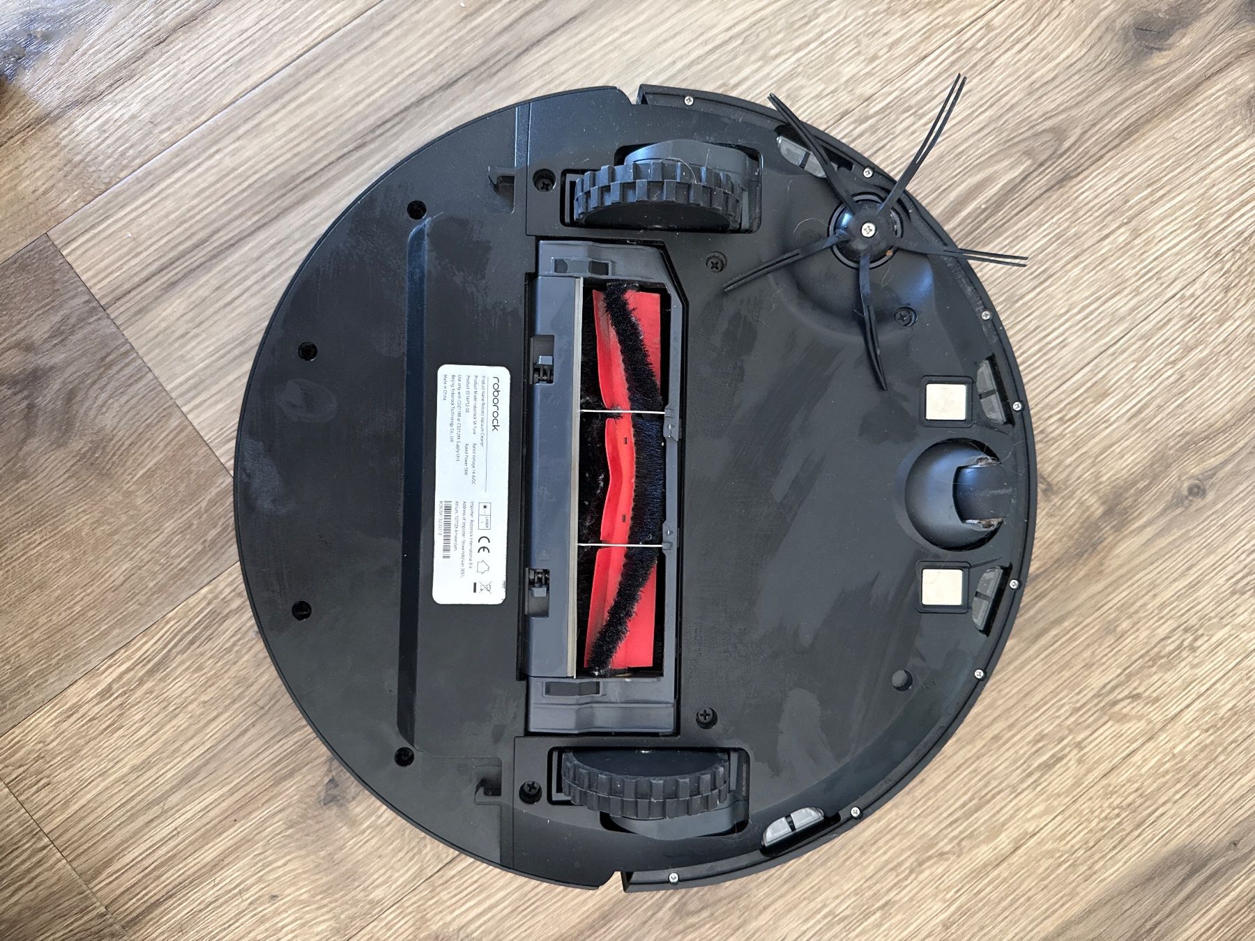 Roborock Staubsauger & Zubehör: Saugroboter Roborock Ladestation schwarz gebraucht – Gebraucht aus Zuzwil SG von xoxo__sese 2