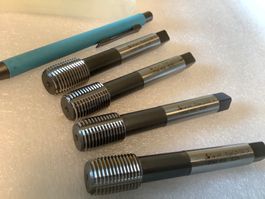 M16 x 1.5 HSSE Gewindeformer, 4 Stück, Neu von GARANT