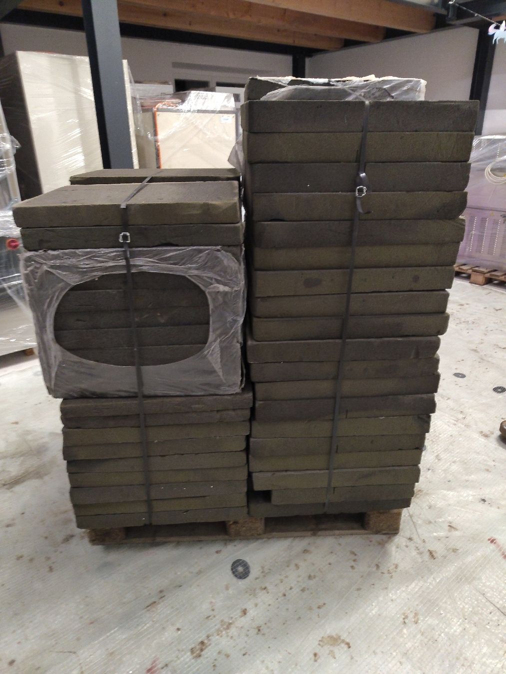 Autres matériaux de construction: Isolation Foamglas T4+ – Neuf avec emballage d'origine à Loveresse par AtelierBurkhalter 2