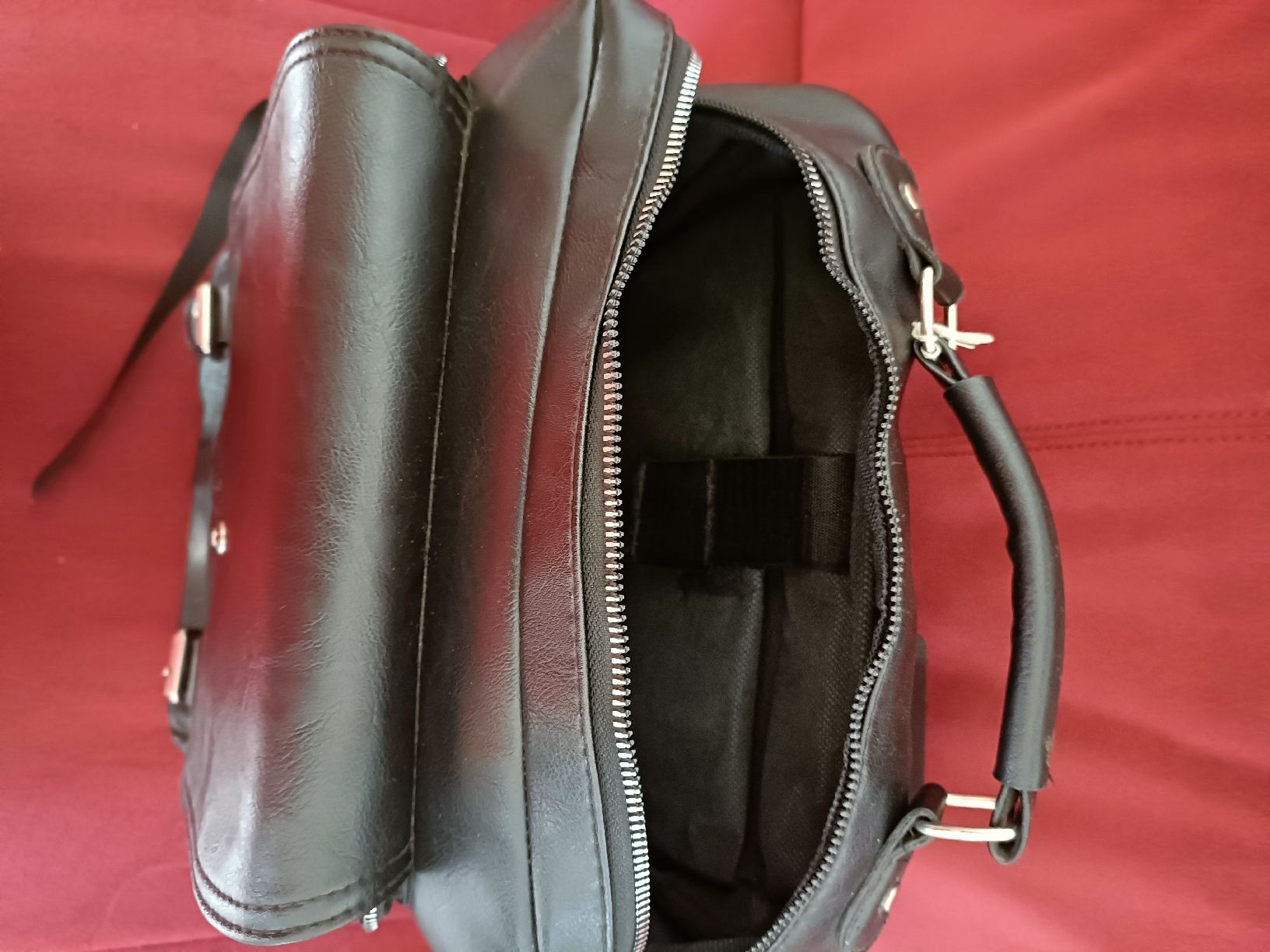 Rucksäcke: Schöner schwarzer Rucksack – Neu (gemäss Beschreibung) aus Birsfelden von Kiki-Kiki 3