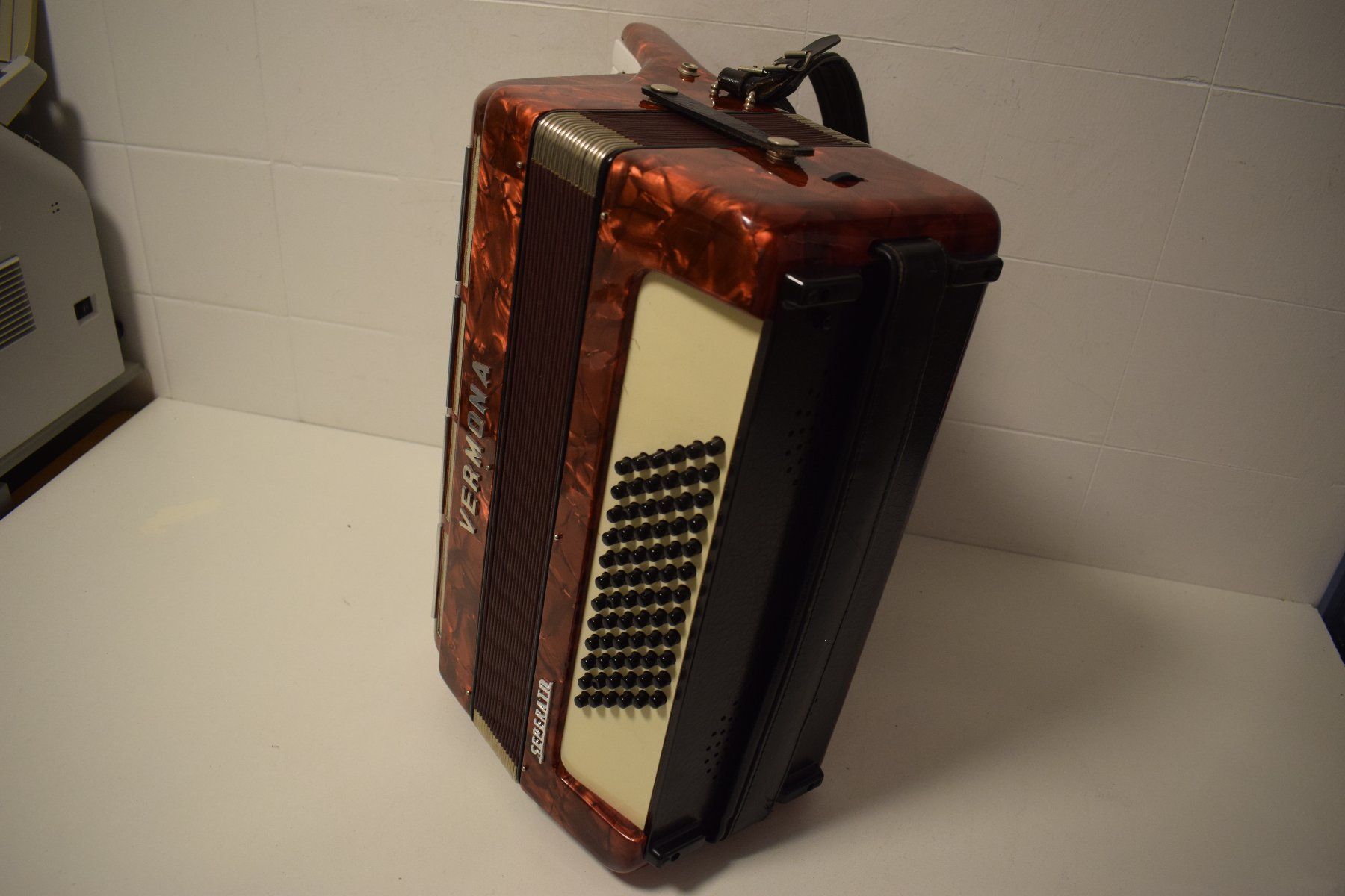 Strumenti musicali: Akkordeon chromatisch Vermona Seperato – Usato da Zürich venduto da Brockito 8