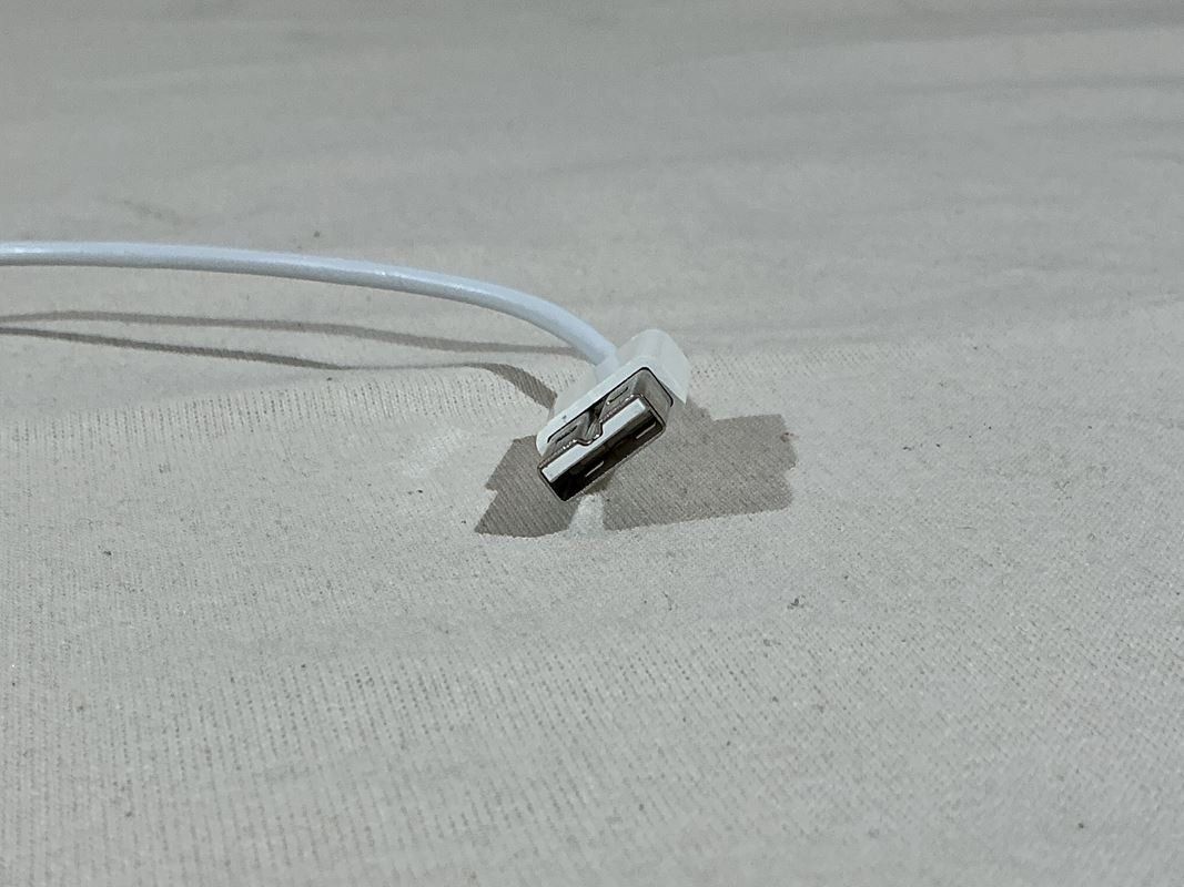 Apple Tastaturen: TASTATUR APPLE – Gebraucht aus Richterswil von Restwert_Richterswil 2