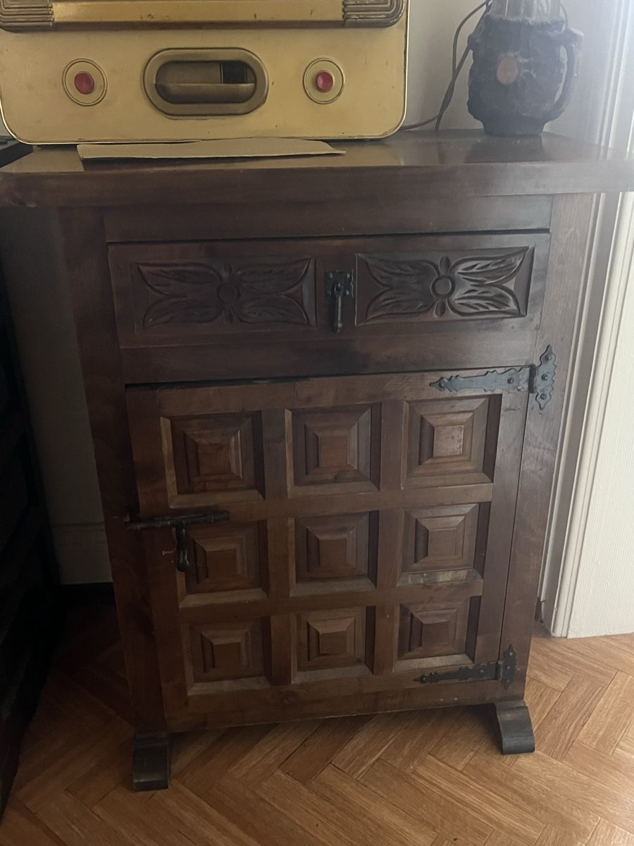 Commodes: Kommode – D'occasion à Schindellegi par jerome191108