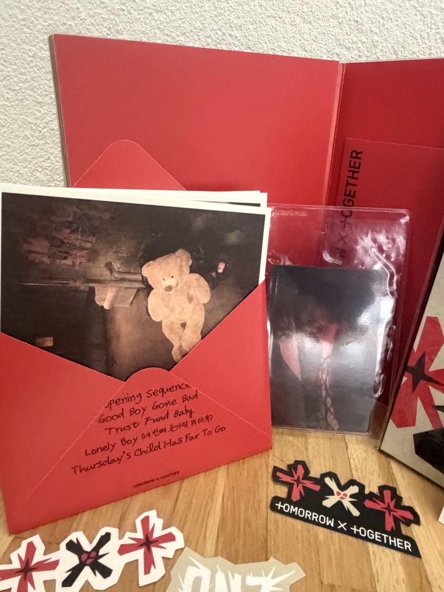 Album: Album TXT – Nuovo (secondo la descrizione) da Fribourg venduto da Maya.p85 2