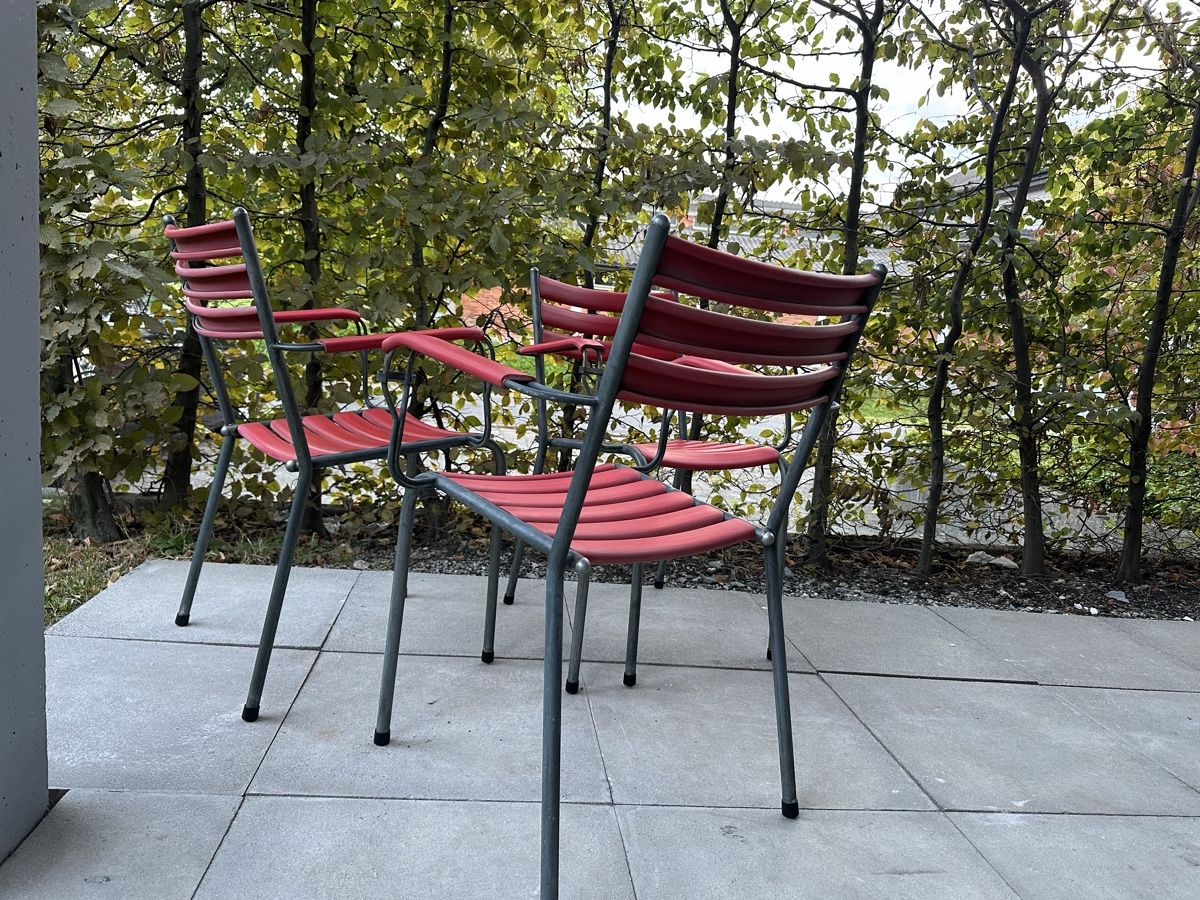 Sedie: 3x Gartenstuhl stapelbar  – Usato da Niederurnen venduto da KEVIN078 3
