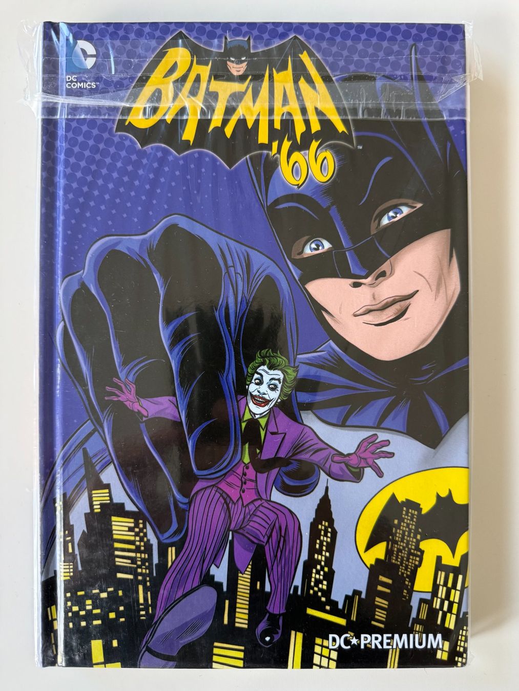 Fumetti: BATMAN 66 / DC Premium / Limitierte Exemplare – Usato da Biberist venduto da brn_111 2