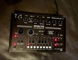 Acidlab - Bassline 3 Black (TB-303 Clone)