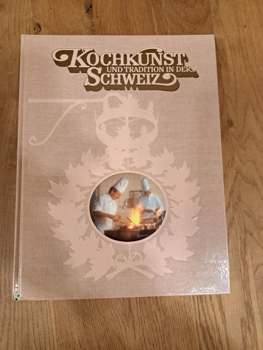 Bücher: Kochkunst Schweiz Traditionen – Gebraucht aus Pratteln von mab_f2fz