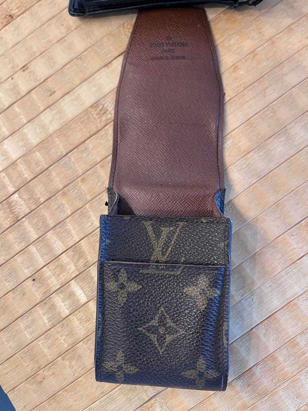Louis Vuitton Altri Prodotti per fumatori: Louis Vuitton - Zigaretten Etui – Usato da Giebenach venduto da Wurlitzer70 5