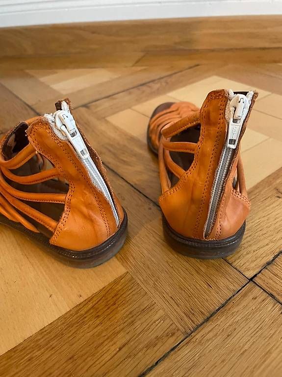 Chaussures filles: Sandalen 34 – D'occasion à Zürich par apfel018 3