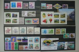 2021: Jahresserie mit ET-Halbmond-Stempel Postpreis: 60.50.-