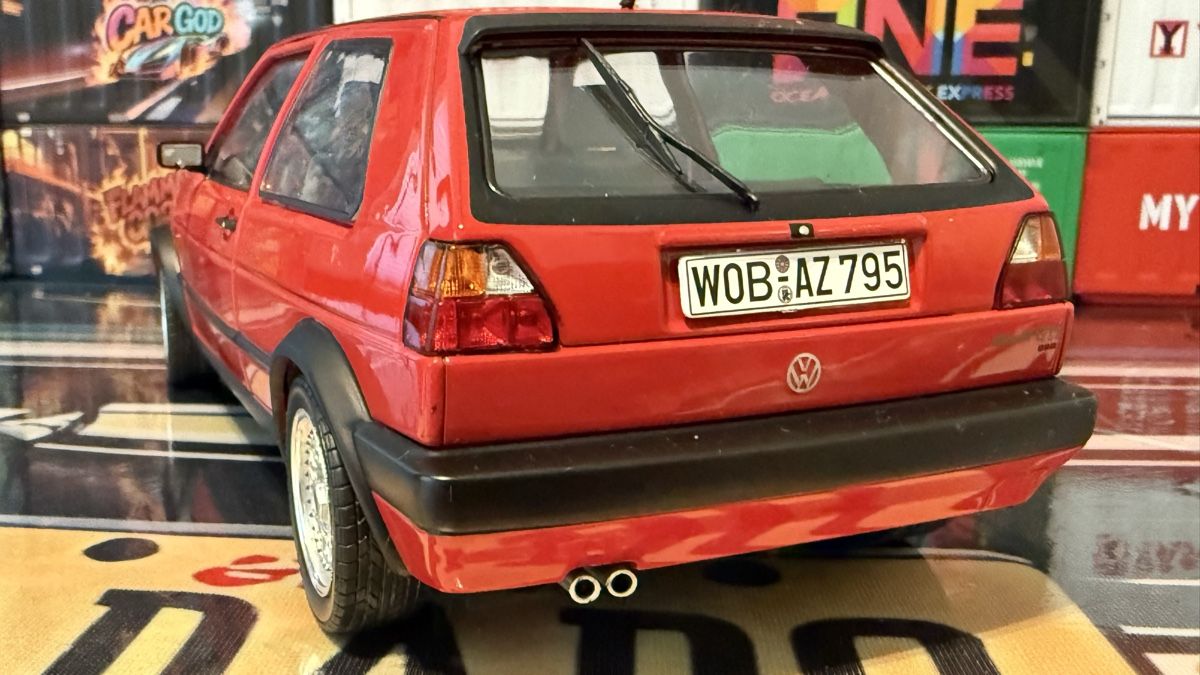 Volkswagen Modellautos: VW Golf 2 GTI Modellauto rot, 1:18,  – Neu (gemäss Beschreibung) aus Basel von Zomeg 8