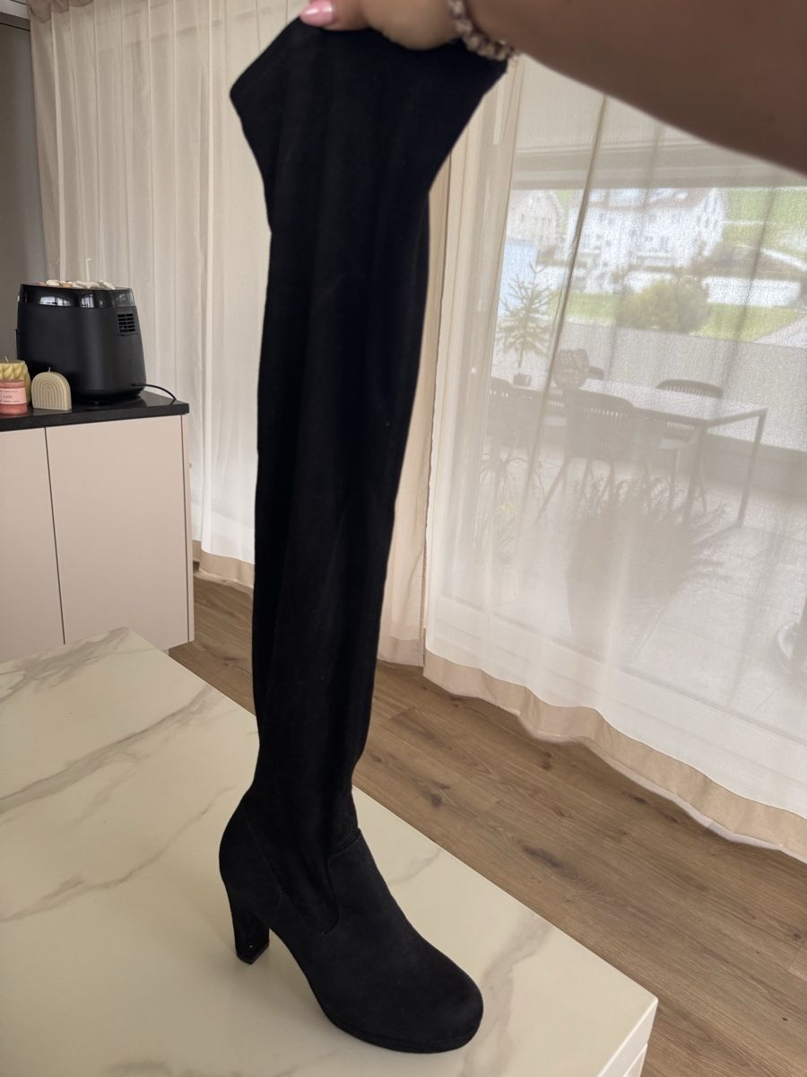 Tamaris Scarpe da donna: Tamaris Overknee Stiefel Grösse 37 – Usato da Rickenbach LU venduto da Steffischuepfer 2