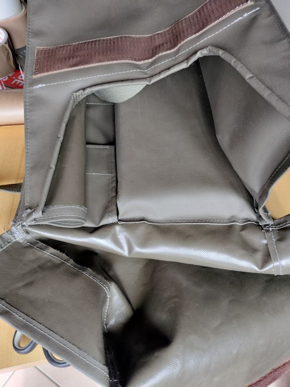 Schweizer Armee Borse: Schweizer Armee Militär Tasche – Nuovo (secondo la descrizione) da Schwanden Sigrisw venduto da len_9yqg 5