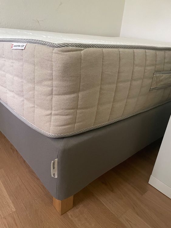 Vatneström Matratze + Espevär Boxspringbett (ab Mitte April) Kaufen