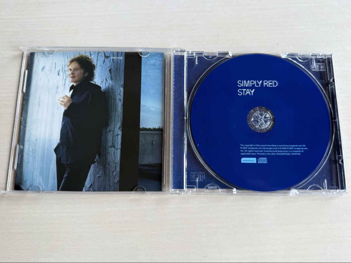 CD: Simply Red Stay CD Album – Usato da Oberried Brienz venduto da Chyara 2