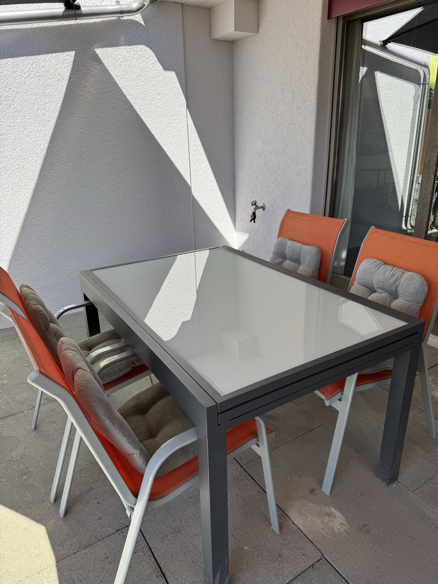 Tables: Gartentisch ausziehbar – D'occasion à Grossaffoltern par Barbhof
