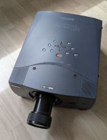 Projektor Sanyo PLV-70 aus Kino-Betrieb