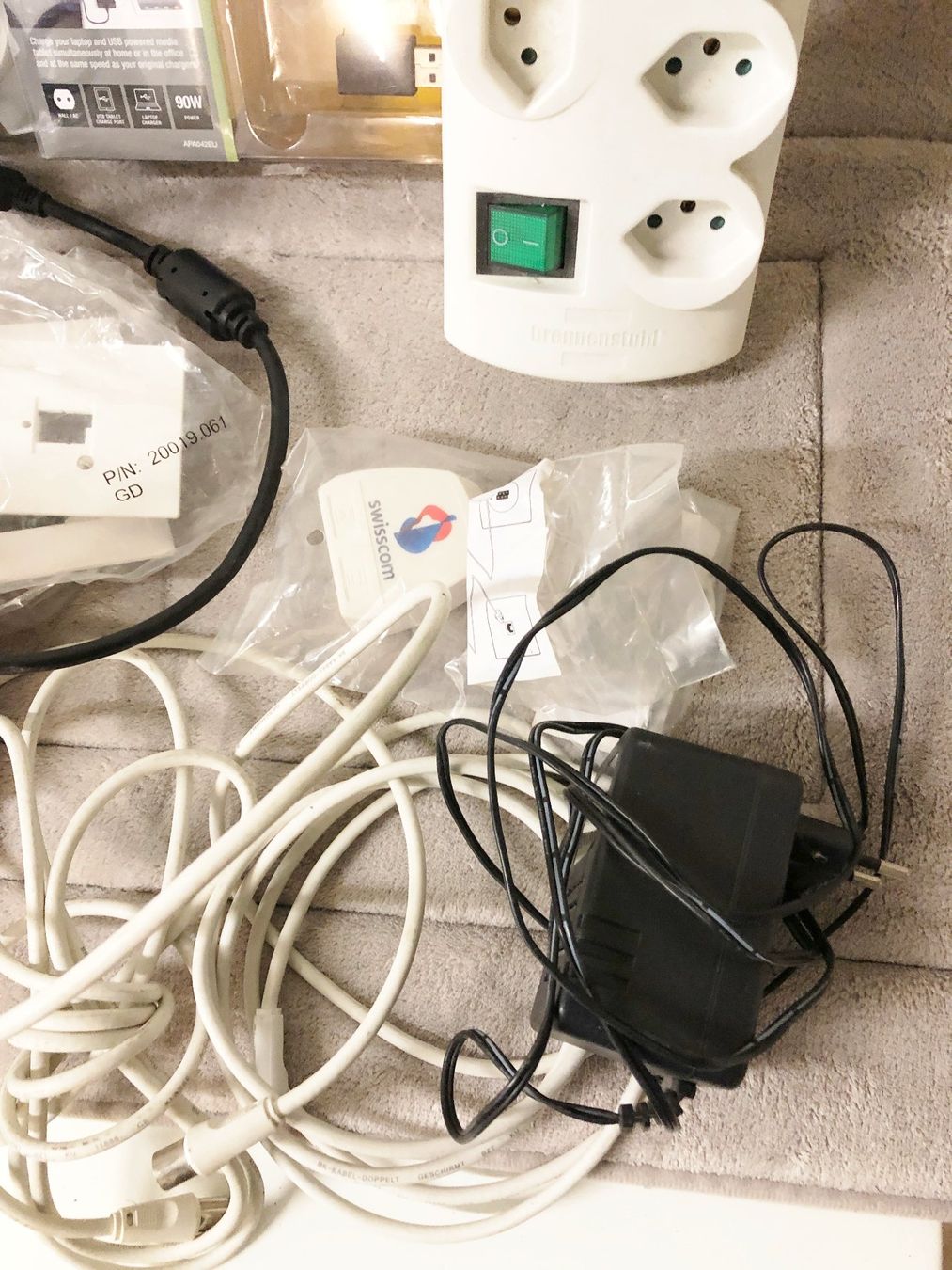 Spine: Elektrosachen alles zusammen – Usato da Glattbrugg venduto da Ariel012 8