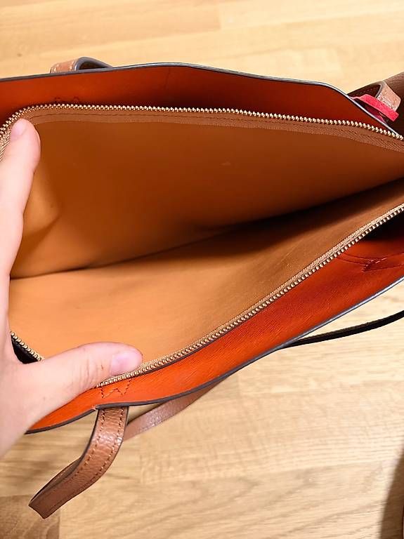 Tory Burch Borse da donna: Tory Burch Perry Tote – Usato da Bern venduto da sandeepandee 4