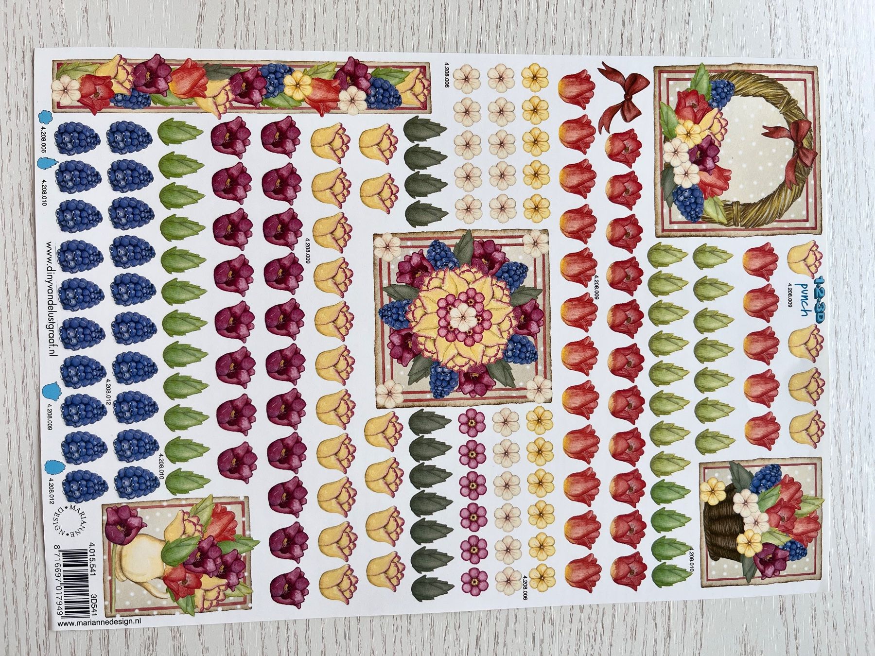 Kit bricolage: 1 Set Kartenbögen mit 10 Blumen Designs – Nuovo e nell'imballaggio originale da Büsserach venduto da bor_s88m