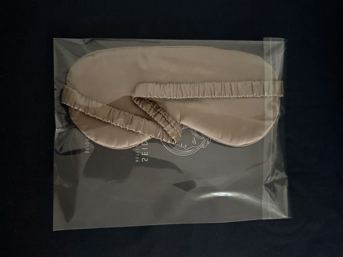 Altro in Cosmetici & Cura: Set Schlafmaske & Scrunchie Seide – Nuovo e nell'imballaggio originale da Zürich venduto da Nika017 2