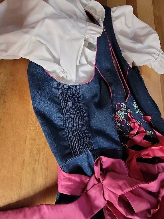 Vestiti: zu verkaufen – Usato da Auenstein venduto da Aarestein 2