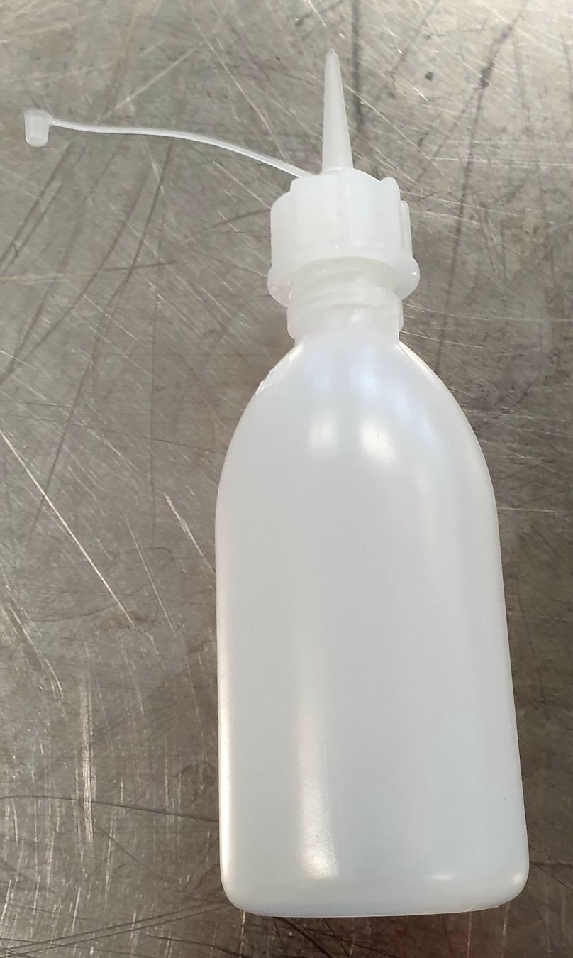 Altro in Stoviglie & Bicchieri: Tropfflasche – Nuovo e nell'imballaggio originale da Holziken venduto da Aargau 1