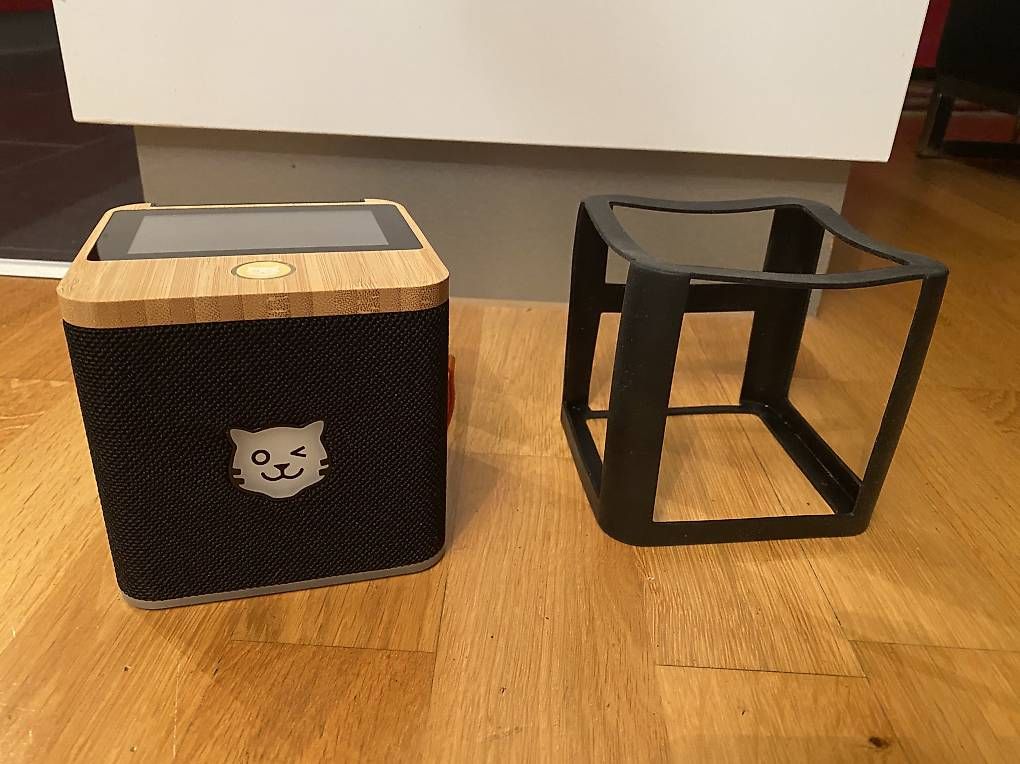 Tigerbox Sistemi audio & multimediali: Tigerbox Touch Schwarz-mit Gummischutzhülle und Ladekabel – Usato da Bern venduto da Mondol 1