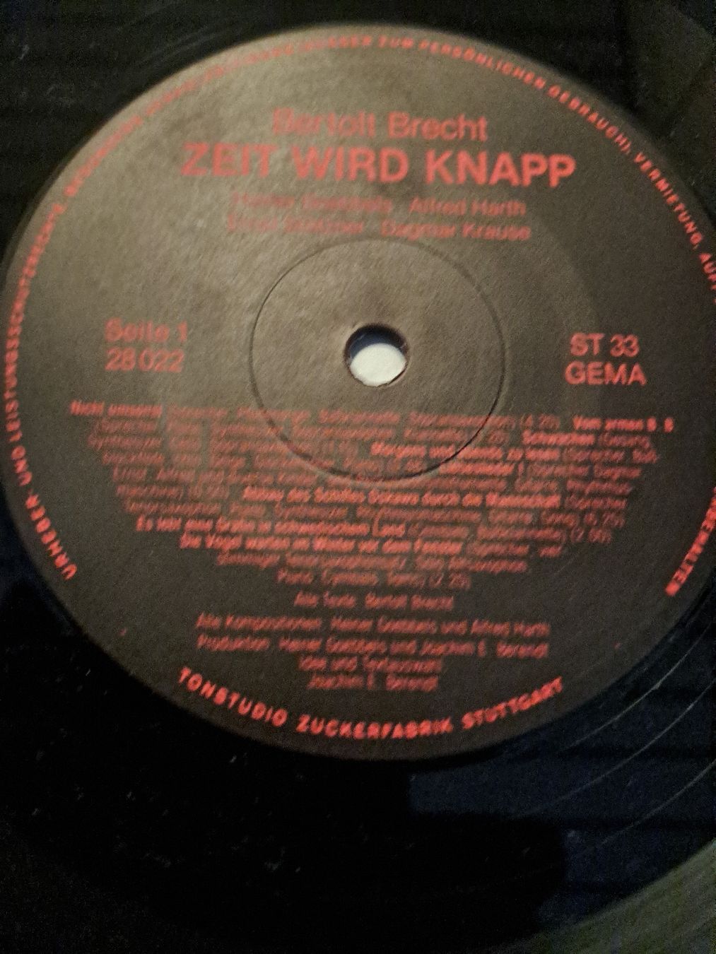 Vinyles: LP GOEBBELS/HARTH "Bertolt Brecht : Zeit wird knapp" ZUCKERF – D'occasion à Uetendorf par Essiggurken 2