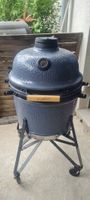 Keramikgrill BergHOFF mit Untersatz und Haube guter Zustand
