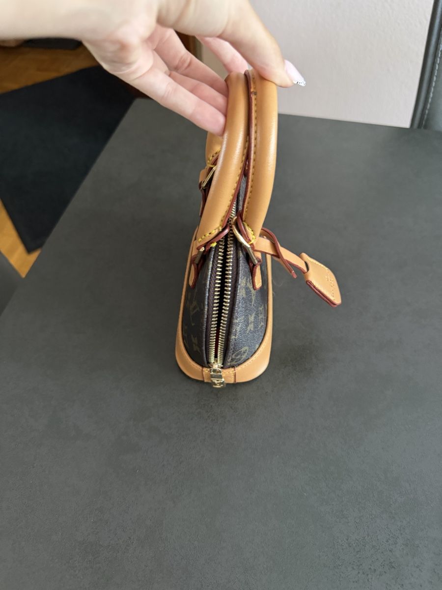 Borse da donna: Mini Tasche Louis Vuitton Monogram Canvas braun neu – Nuovo (secondo la descrizione) da Wangen ZH venduto da lin_7xzm 1