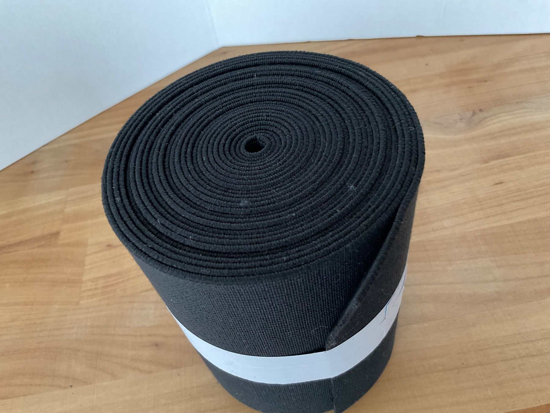 Tessuti: Textil Webband / Gummiband schwarz 4 Meter – Usato da Rümlang venduto da BoutiqueMonique16