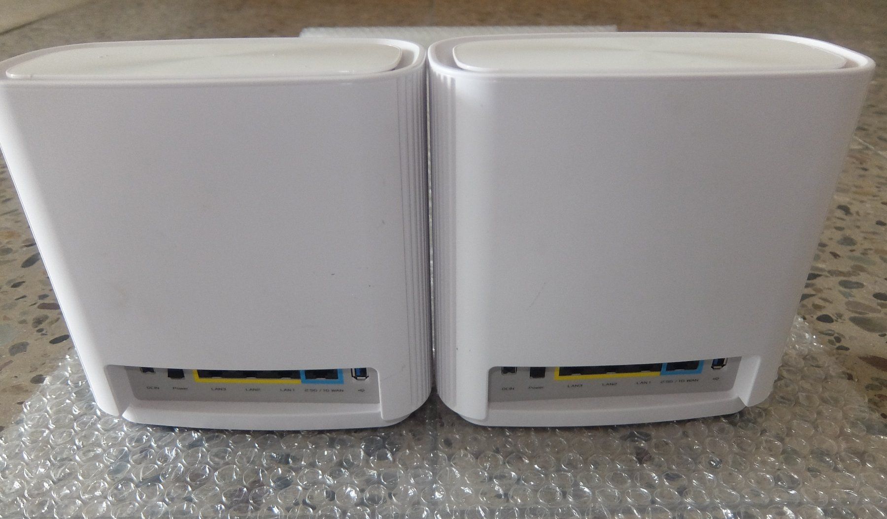 Asus Modems & Router: Asus AX6600 Set Wifi Routers Model XT8 2stk – Gebraucht aus Basel von Elektronik_Markt 2