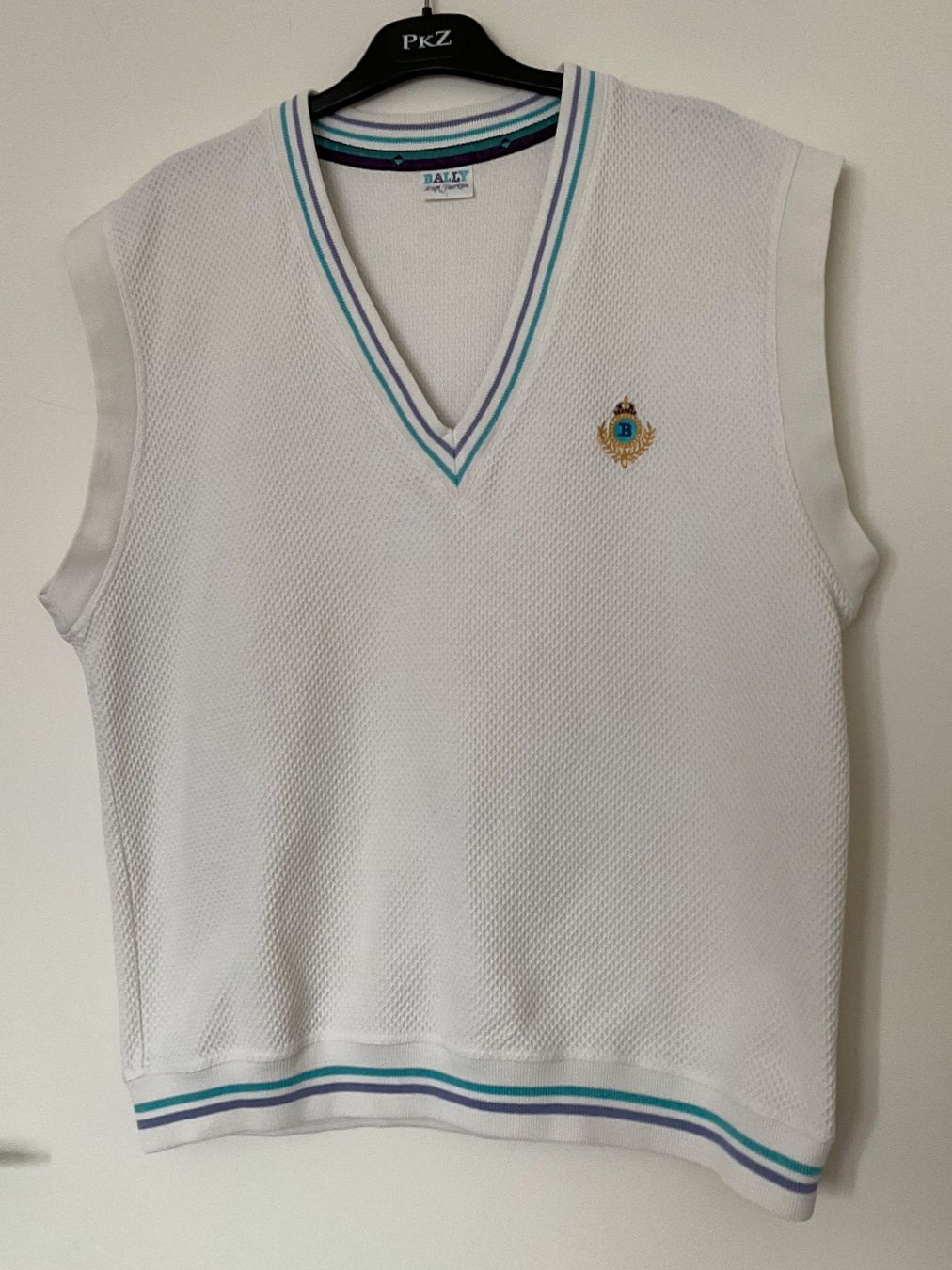 Bally Gilet & Giacche: BALLY Vintage Gilet Pullover Gr L weiss – Usato da Urdorf venduto da alda02
