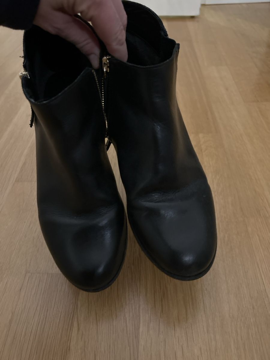 Dune London Scarpe da donna: DUNE LONDON black leather booties boots 40 – Usato da Wädenswil venduto da Jul_1207 1